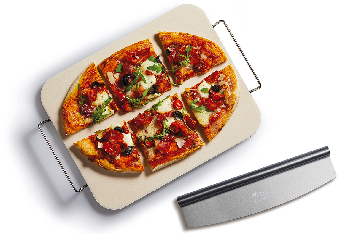 Pizza kámen a kráječ KitchenCraft World of Flavours italský velký_